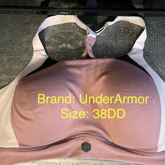 UnderArmour sports bra - Picture 1 of 2